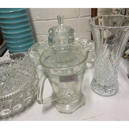 1062 - Qty of cut glass ware including vase and dishes