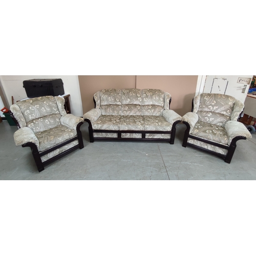 626 - Three-piece wood frame and floral suite (3)