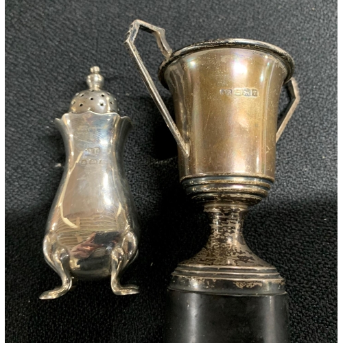 21 - Collection of seven small old silver items to include pepper pots, salts (some with glass liners) an... 