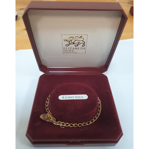 81 - 9ct yellow gold bracelet with heart shaped clasp in presentation box,

5 grams             18cm long