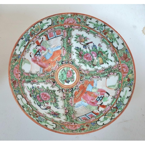 514 - Chinese Canton extensively decorated ceramic bowl