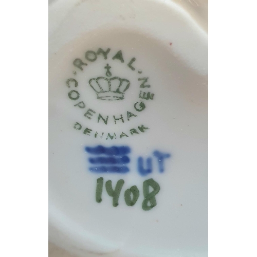 518 - Two small Royal Copenhagen puppy ceramics (2)