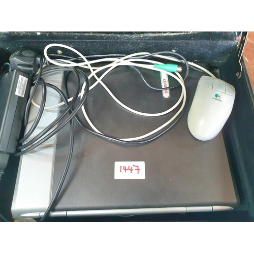 1447 - Briefcase containing a Compaq computer, mouse and leads