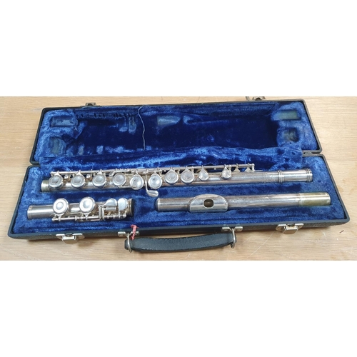 280 - Emerson (USA) Soloist silver plated flute with hard carry case