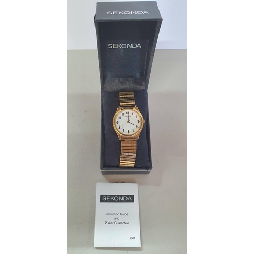 21 - Gents 2015 Sekonda wrist watch with gilt metal expandable strap in original box, needs battery