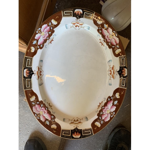 318 - Two very large Victorian meat plates (2)