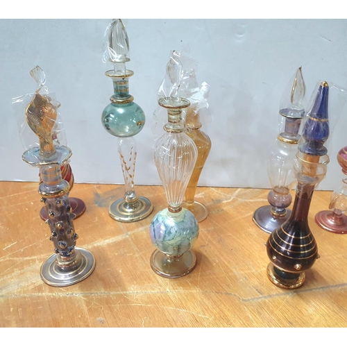 78 - Quantity of perfume bottles with stoppers (Qty)