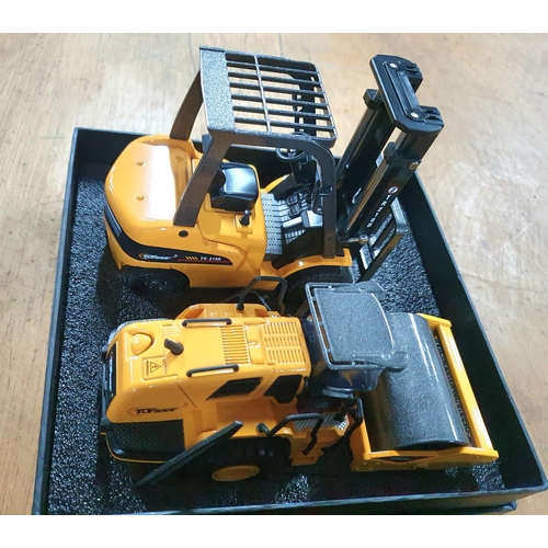 113 - Boxed, as new, Top Race, die-cast Roller and Forklift