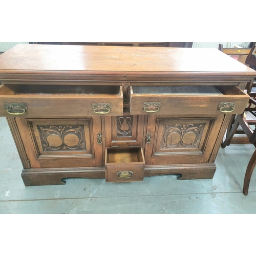 427 - Early 20thC Art Nouveau style carved Oak sideboard