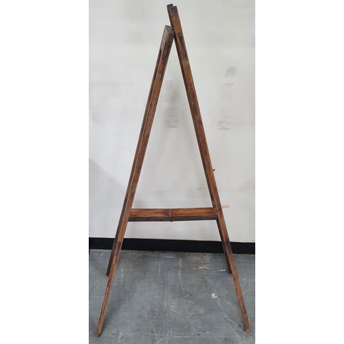 339 - Antique wooden floor-standing picture easel