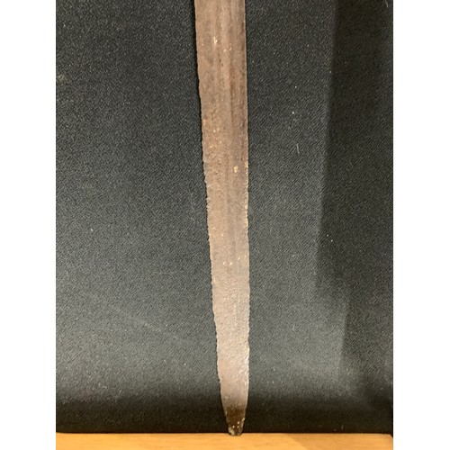 32 - Replica medieval sword