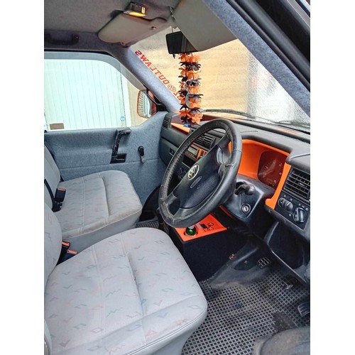 1 - Volkswagen, Custom Camper Van, 2002, 2.5L, 208,000 miles, Diesel, Manual, MOT March 2024, Two Keys, ... 