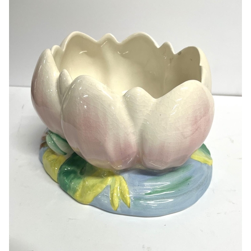 46 - Clarice Cliff Newport Pottery 1930s Pink Water-lilly Lotus bowl