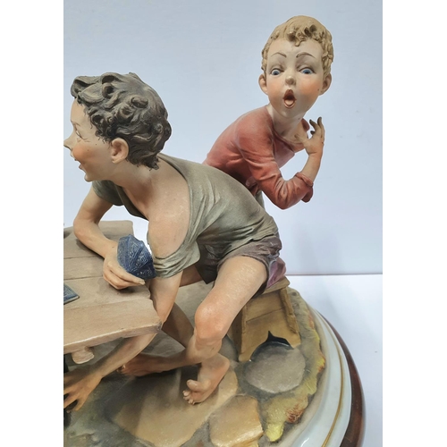 59 - Capodimonte table centre-piece 