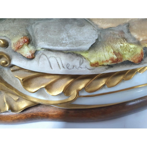 59 - Capodimonte table centre-piece 