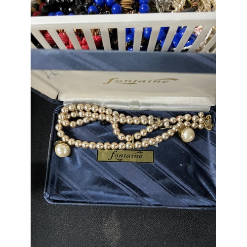 17 - Quantity of costume jewellery with a nice pearl necklace