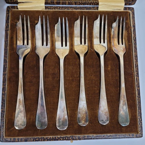 58 - two small sets of silver plated cutlery