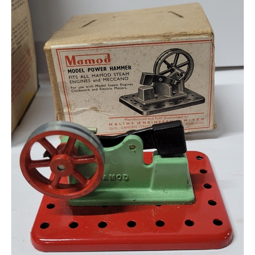 99 - Mamod steam engine models