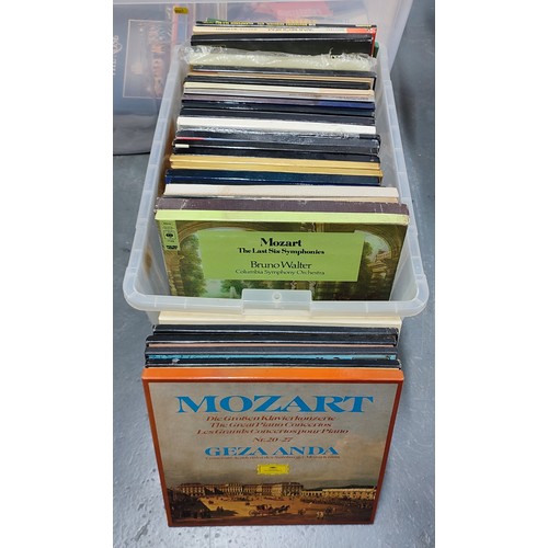 282 - Collection of classical LP albums including Mozart and various other composers and symphonies (Qty)