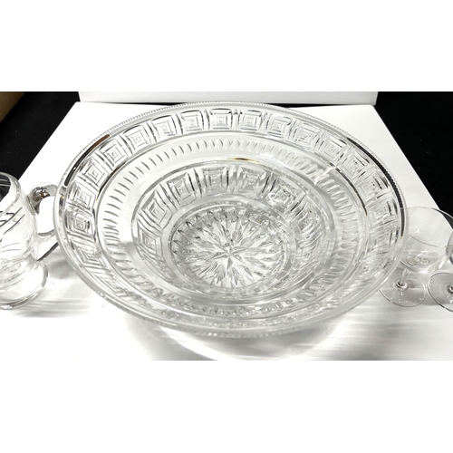 423 - Large Webb-Corbet crystal bowl dated 1930s with 2 Webb-Corbet glasses (3)