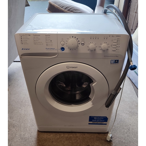 495 - Indesit Innex 6kg 1200 washing machine