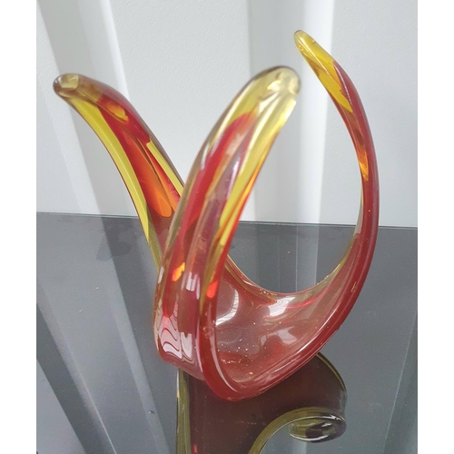 410 - Murano retro coloured glass table centre piece