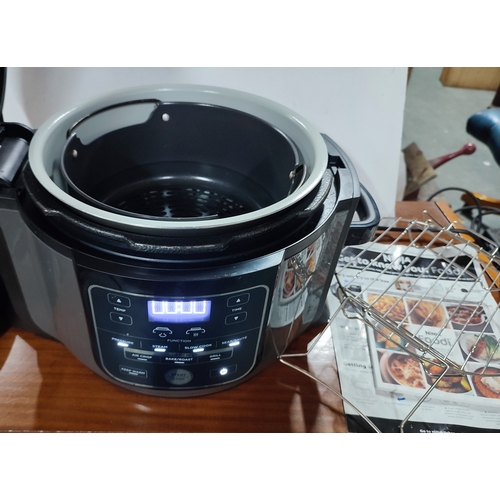 193 - Ninja, Foodi, air fryer and accessories