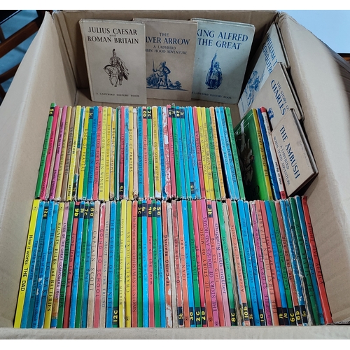 194 - Collection of vingtage Ladybird books, some C1950's (Qty)