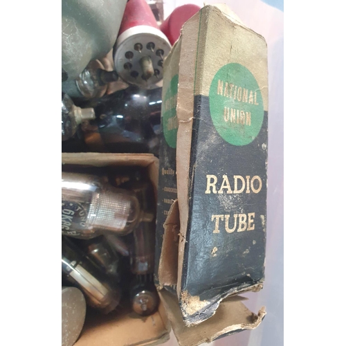 199 - Box of old, various quartz radio bulbs (Qty)