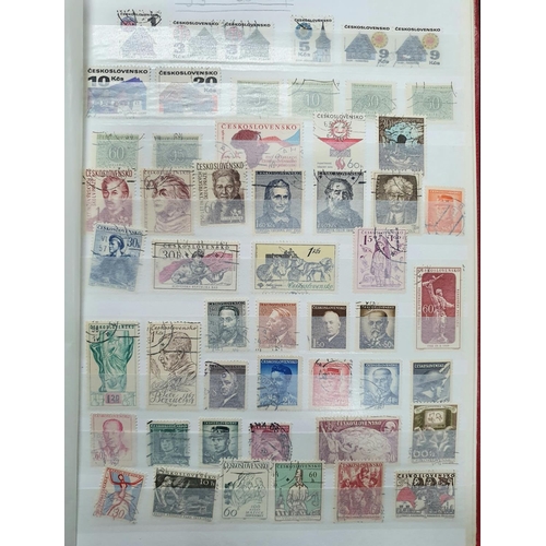 273 - Red Postzegels stamp album containing a large collection of mint and used world 20thC stamps (Qty)