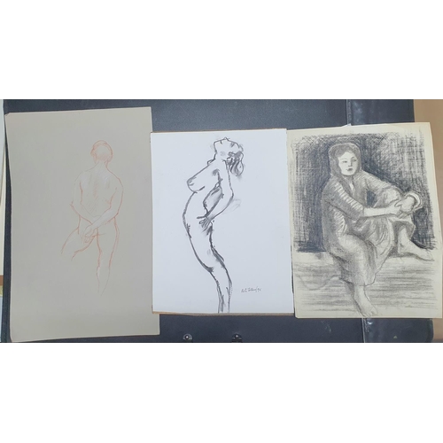 700 - Huge quantity of drawings and figure studies, various artists, all unframed (Qty)