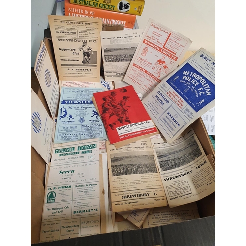 766 - Large quantity (possibly 200) of English football programmes mainly early 1960s but some 1950s eithe... 