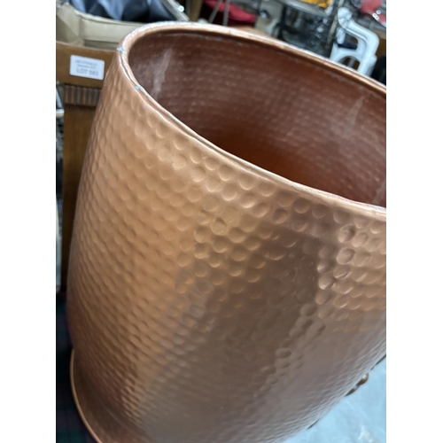 166 - Beaten copper Effect extra large bucket