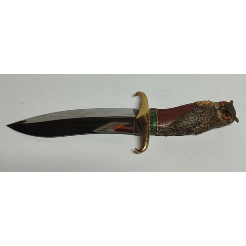 170 - Decorative dagger with ornate handle in the form of an owl