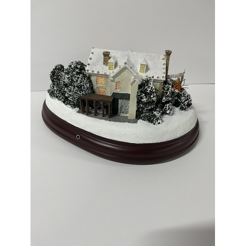 199 - 'Graceland' A Christmas to Remember Masterpiece Edition - Sculpture No. A4807