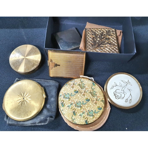 236 - Collection of Compacts