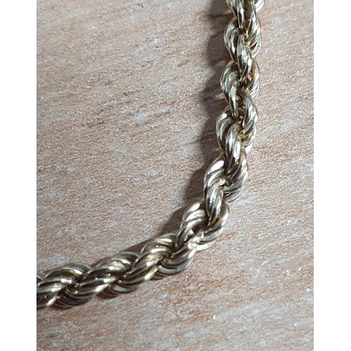 40 - 9ct yellow gold rope bracelet,

1.8 grams           18cm long