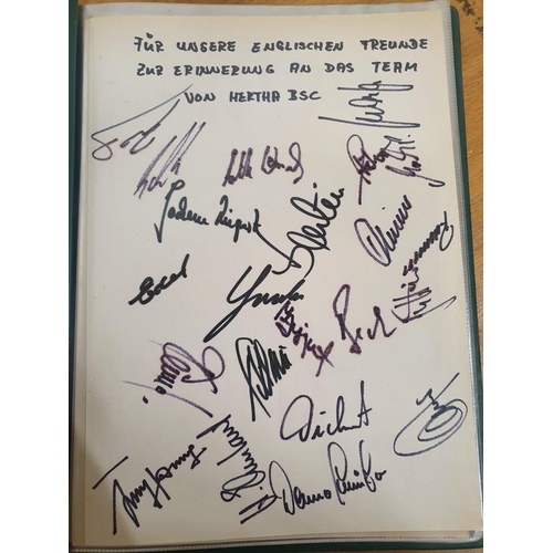 803 - Hertha Berlin folder of signatures and photographs, probably mid 1970s