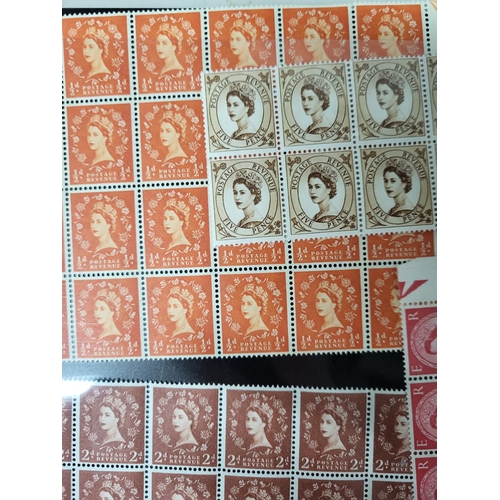 609 - Quantity of GB QEII Harrison mint unmounted blocks some with side bars 1/2d-8d etc (Qty)