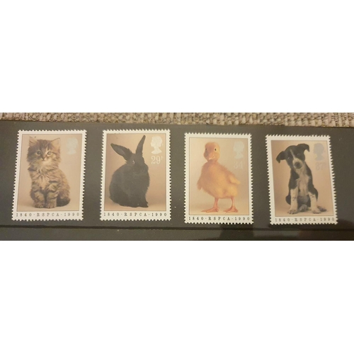 746 - GB QEII 1990 10 sets, all mint unmounted (qty)