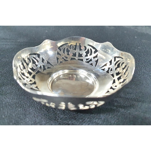 14 - Birmingham 1929 pierced silver bon bon dish,

43 grams