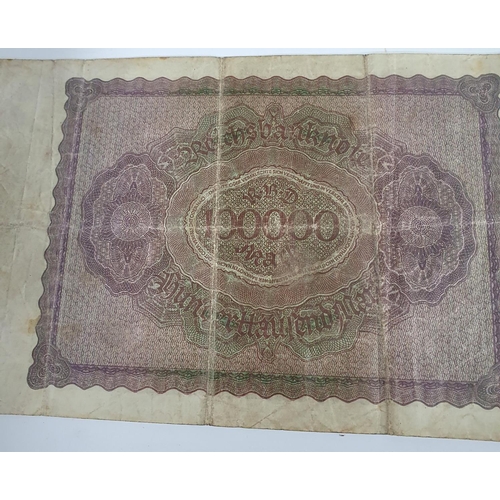 157 - Quantity of 20thC bank notes including some 2million mark notes still in their paper banding etc (Qt... 