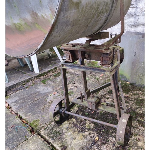 232 - Old set of grain weighing scales

*Collection from Vendors address in Barnoldswick