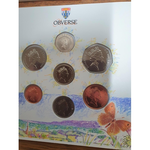 758 - United Kingdom Royal Mint coin set - 1989

Uncirculated