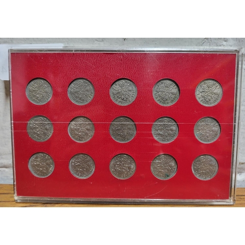 774 - Set of Queen Elizabeth II Sixpences