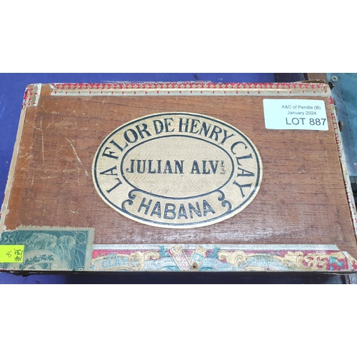 887 - Old Havana cigar box containing a mixture of largely unexamined world/Commonwealth 19thC and early 2... 