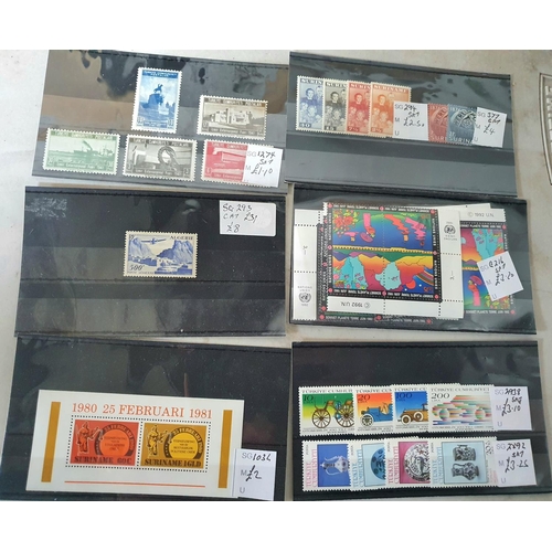 896 - Large quantity of mainly mint unmounted sets of various countries, all 20thC including Surinam, Vati... 