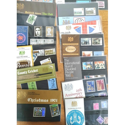 920 - Quantity of GB QEII 1970s stamp packs (Qty)