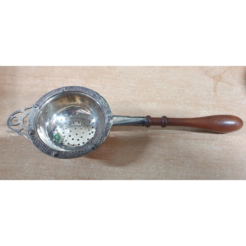 33 - Fine quality Birmingham 1960 silver tea strainer with wooden handle