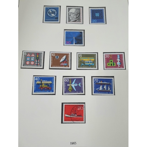 576 - Maroon binder containing West Germany 1958-1975 sets and mini-sheets, mainly mint unmounted, not com... 